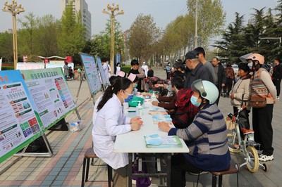 中牟縣開展第36個(gè)愛(ài)國(guó)衛(wèi)生月集中宣傳活動(dòng) 企業(yè)參與構(gòu)筑健康防線